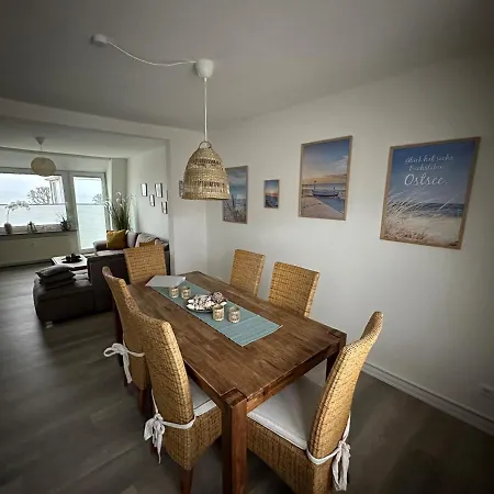 Wohnungen Mit Direktem Meerblick Laboe Esterno foto