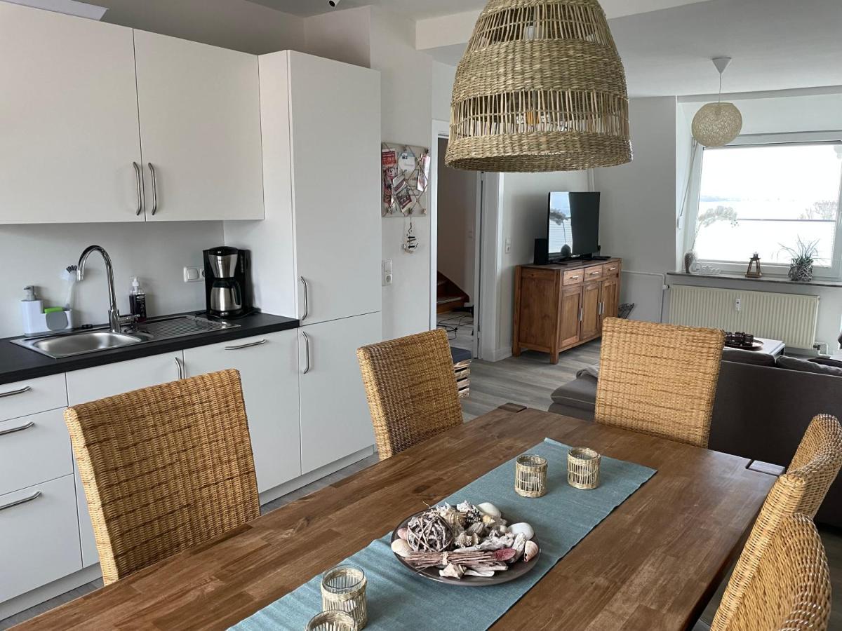 Appartement Mit Direktem Meerblick Laboe